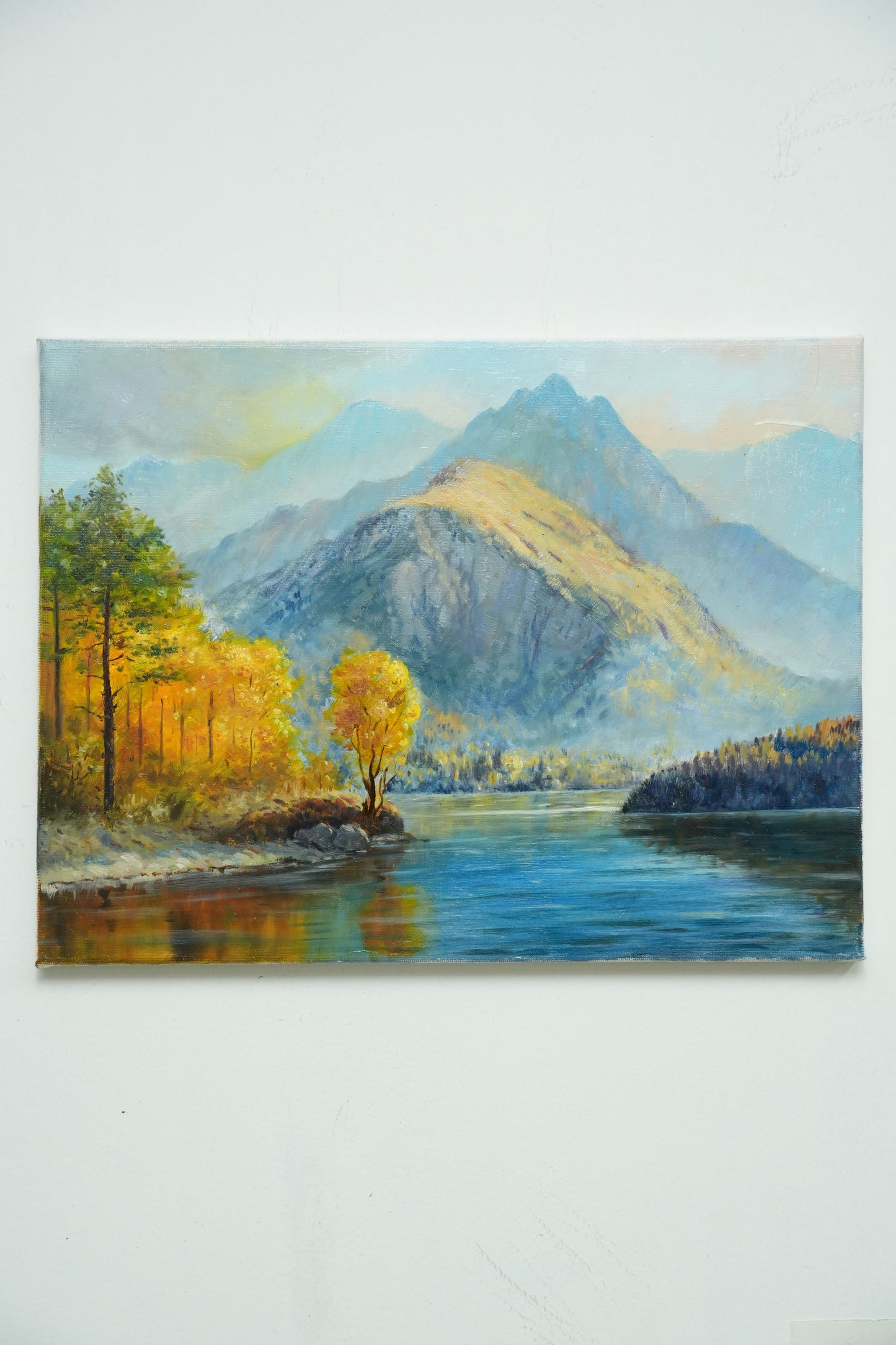 Reflections of Autumn – Mountains Beyond the Lake